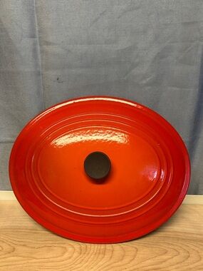 LE CREUSET Red Enamel Cast Iron Oval Lid G